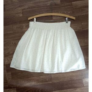 True craft white with pink polka dot mini skirt. Size medium